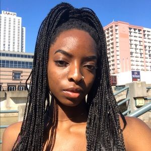 Meet your Posher, Lakeya